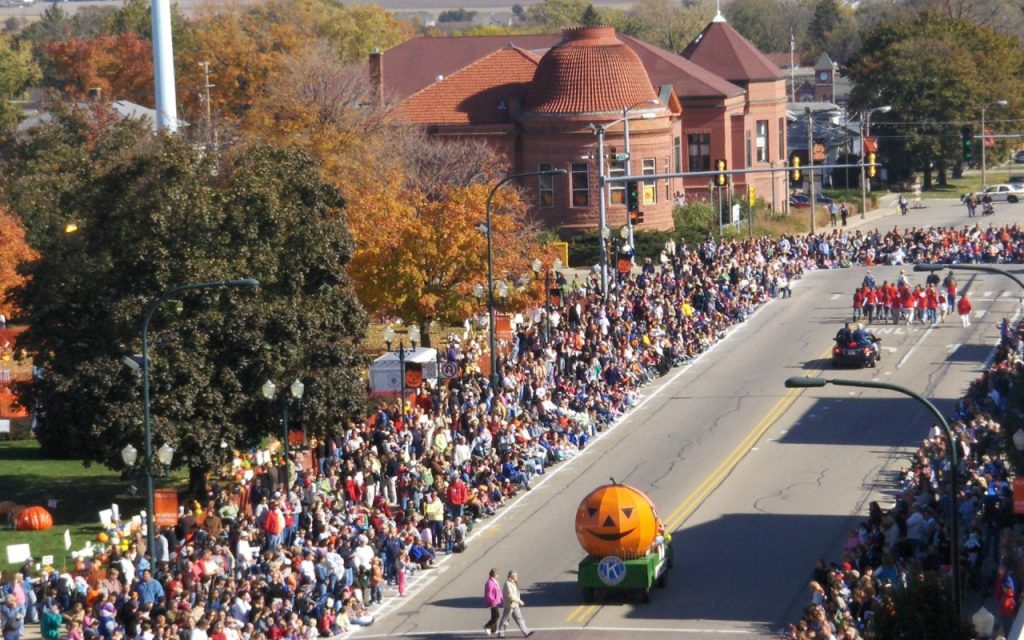 Beautiful downtown Sycamore during the Sycamore Pumpkin Festival parade